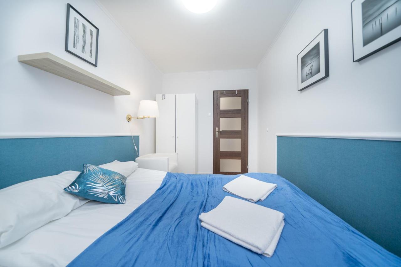 Unitapartaments Short Rent Apartment In Warsaw By Metro Station Rondo Onz Apart With 3Bedrooms 23 Extérieur photo